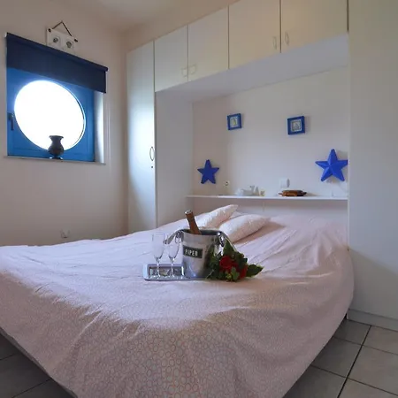 Cozy Near Oostende In * Bredene