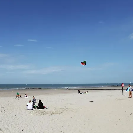 Cozy Near Oostende In Bredene